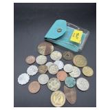 GROUPING OF FOREIGN COINS & TOKENS
