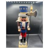 16" SOLDIER W/ PIKE NUTCRACKER