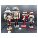 4 NUTCRACKERS