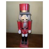 20" SOLDIER NUTCRACKER