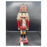 15" SOLDIER NUTCRACKER