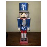 20" SOLDIER NUTCRACKER