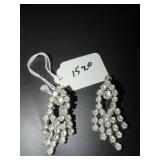 PAIR OF VINTAGE SCREW BACK EARRINGS