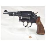 S & W 10-5 - .38 S&W SPL REVOLVER S & W 10-5 - .38 S&W SPL REVOLVER