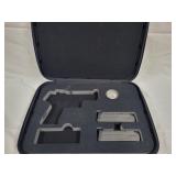 SIG SAUER P-229 SOFT SIDE ZIP UP CASE W/(2) 15 SIG SAUER P-229 SOFT SIDE ZIP UP CASE W/(2) 15