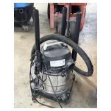AMAZON BASICS SHOP VAC