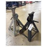 QTY 2 - 6 TON JACK STANDS