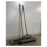 PUSH BROOM & TWO SQUEEGIES