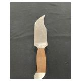 FIXED BLADE BOWIE STYLE KNIFE