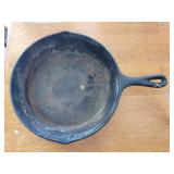 LODGE CAST IRON SKILLET