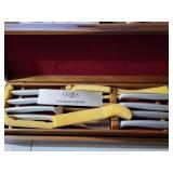 NEW GERBER STEAK KNIFE SET IN WALNUT BOX