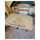 SCHOOL DESK