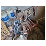 CONTENTS OF UNDER HOUSE YARD TOOLS,