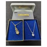 3 COSTUME JEWELRY ITEMS: SOLITAIRE STONE NECKLACE,