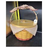 LONGABERGER HOMESTEAD BASKER (1999)