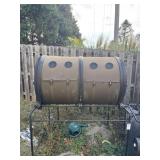 COMPOSTER & YARD CARTS