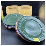 8 LONGABERGER DINNER PLATES & 2 SANDWICH PLATES
