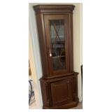 CORNER CHINA CABINET 31x16x75