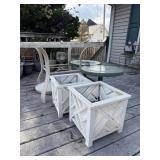 PATIO TABLE & 2 WHITE PLANTERS