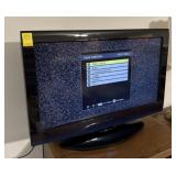 TOSHIBA 32" FLATSCREEN TV (UNTESTED)