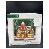 NORTH POLE SERIES - THE REINDEER STABLES, COMET...