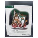 NORTH POLE SERIES- HAND CARVED NNUTCRACKER FACTORY