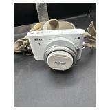 NIKON 1