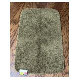 2 BATHROOM RUGS, 2 MEMORY FOAM BATH RUGS &...