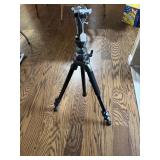 DYNATR professional series tripod model, ATT Dash