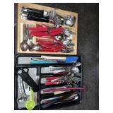 2 BOXES OF FLATWARE
