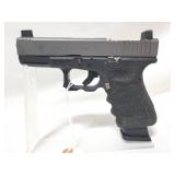 GLOCK 19 9 MM SEMI AUTOMATIC PISTOL