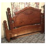 QUEEN SIZE CANNON BALL BED