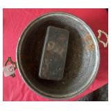 COPPER BOWL & OLD SINGER TIN
