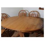 Oak Pedestal Table 72x48 with 6 chairs