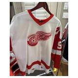 RED WINGS XL LONG SLEEVE JERSEY #91 FEDOROV