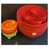 (3) PLASTIC SALSA BOWLS, (5) PLASTIC ICE BUCKETS,
