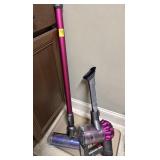 DYSON V6 MOTORHEAD STICK CORDLESS VACUUM