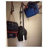 (3) INSULATED LUNCH BOXES