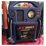 JUMP N CARRY JNC660 12VOLT POWER SUPPLY & JUMP