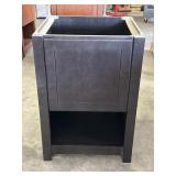 24' BALIN SHADOW VANITY