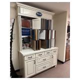 CABINET BASE - DOOR DISPLAY -
