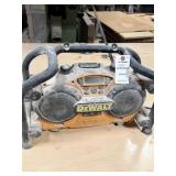 Dewalt, radio