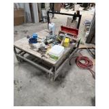 Roll around steel cart in contents