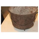 FOOTED CAST IRON POT