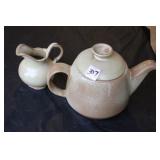 FRANKOMA TEAPOT AND PITCHER