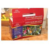 CHRISTMAS & HOLIDAY DECORATIONS