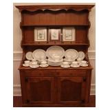 Ethan Allen Early American Hutch