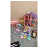 Plastic dollhouse 'Kid Connection 3-Story