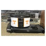 UT Crock pot and electric skillet
