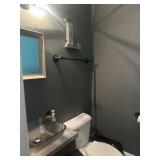 Contents of guest bathroom